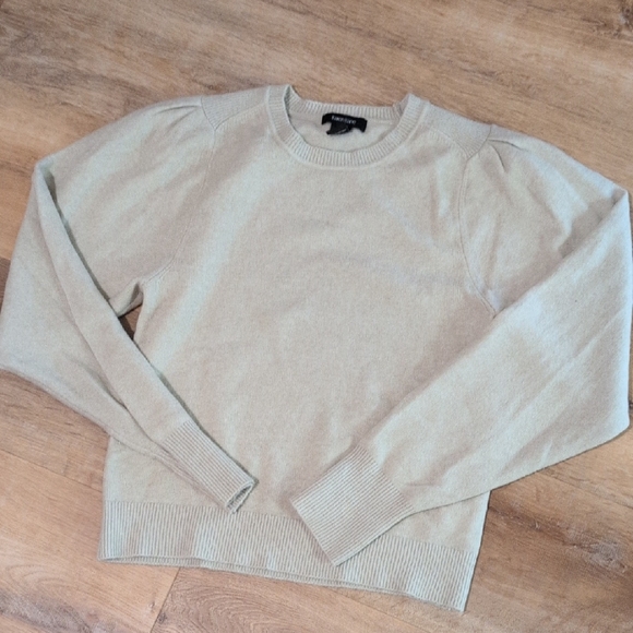 Karen Kane Puff Sleeve Sweater - Picture 1 of 3